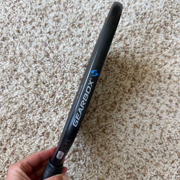 New Gearbox CX14 Ultimate 8.5H Pickleball Paddle - Picture 4 of 5